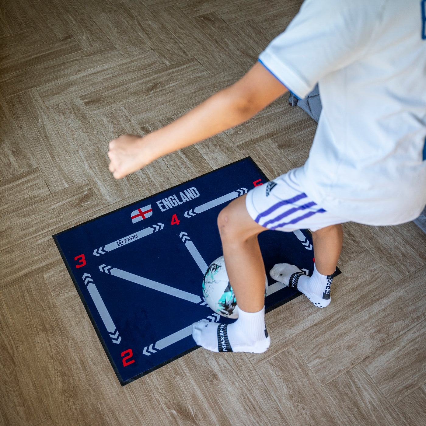 ENGLAND Ball Mastery Mat + Training Program