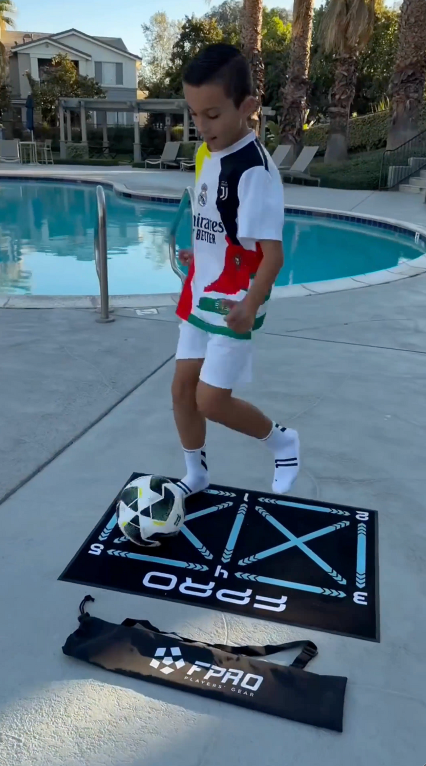 FPRO - The #1 Gamified Soccer App for Kids – FPRO-USA